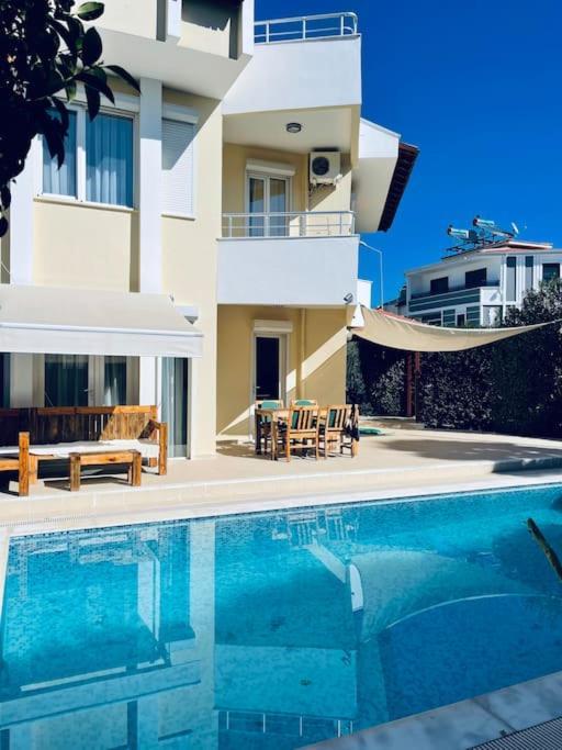 Excellent 3 Storey Villa With A Swimming Pool Belek Exterior photo